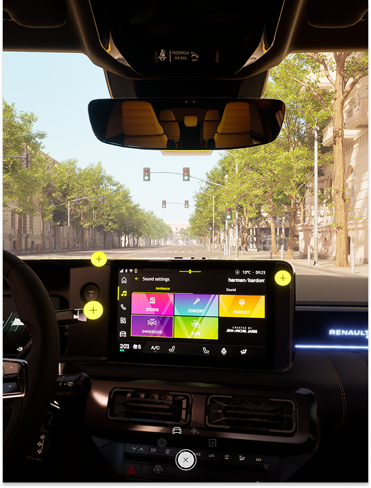 R5_CarInside_01-1